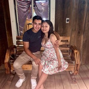 Meet your Posher, Raquel